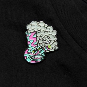 Killer Acid Happy Bong Enamel Pin | סיכה מגניבה - באנג שמח