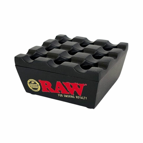 מאפרה מלכותית רו - שחור | Raw Regal Ashtray - Black